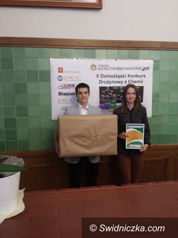 Świdnica: Po raz kolejny drużyna II LO na podium