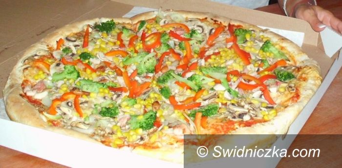 Świdnica: I Mistrzostwa Świdnicy w Jedzeniu Pizzy