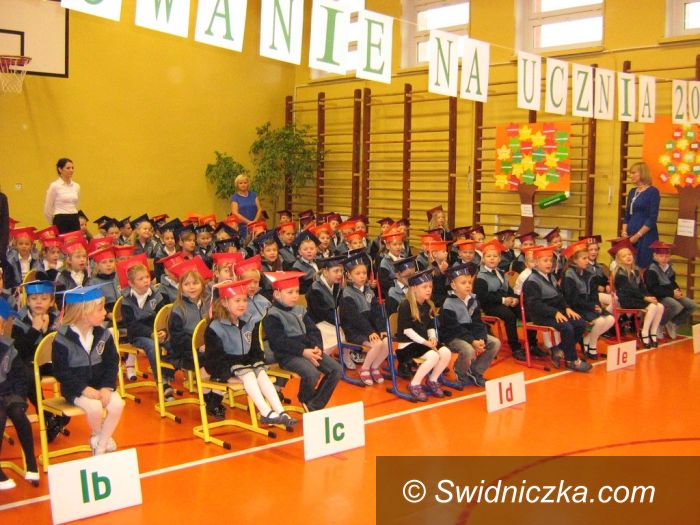 Świdnica: Pasowanie na ucznia w PSP nr 6