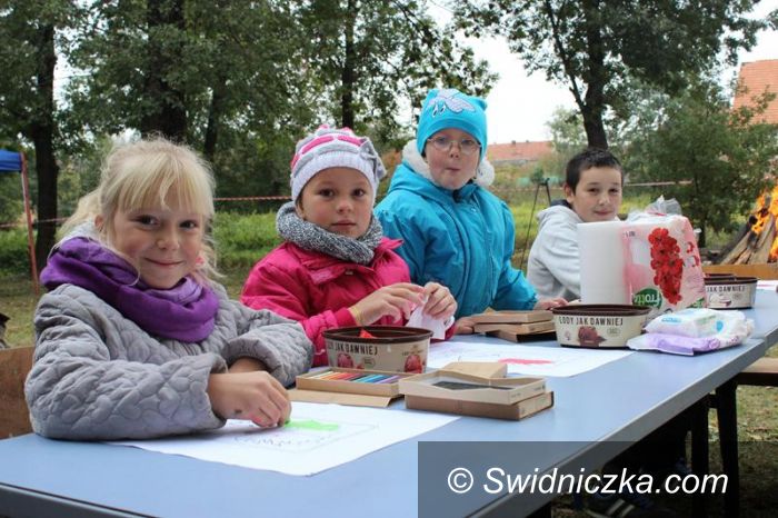 Żarów: II Jesienny Piknik na "Mrowińskim Rynku"