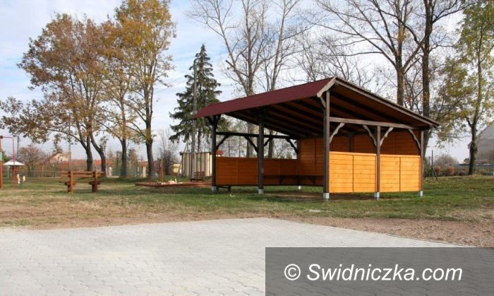 Dobromierz/Region: Szymanów z nowym boiskiem