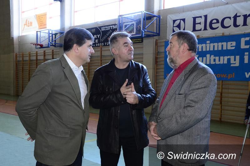 Żarów: Finał wojewódzki warcab 100–polowych