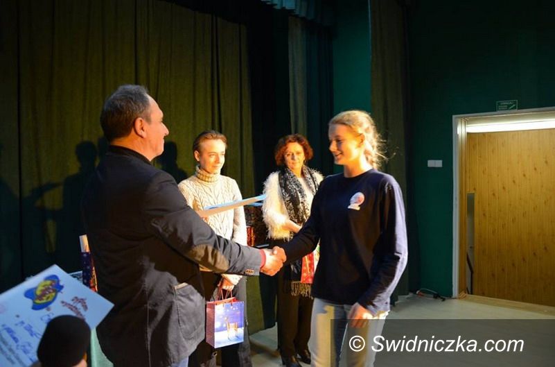 Żarów: Młodzi aktorzy na scenie