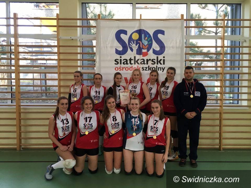 Świdnica: Uczennice ze Świdnicy w wielkim finale