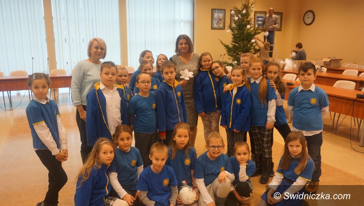 Świdnica: Świąteczny nastrój w Urzędzie Miejskim w Świdnicy