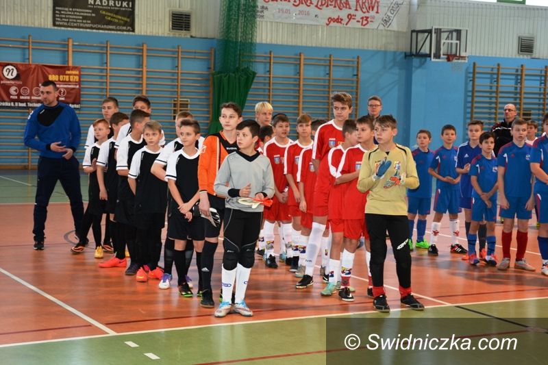 Strzegom: Młodzicy AKS–u na podium