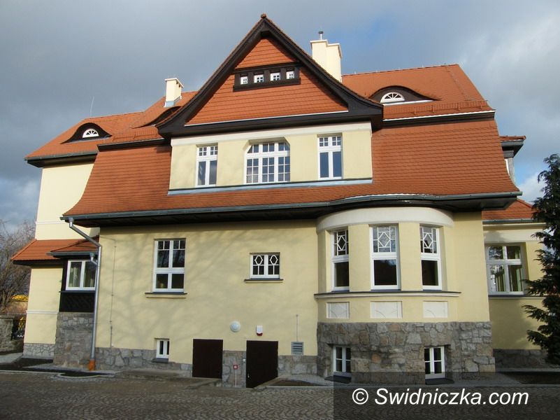 Świebodzice: Ogrzewalnia daje schronienie