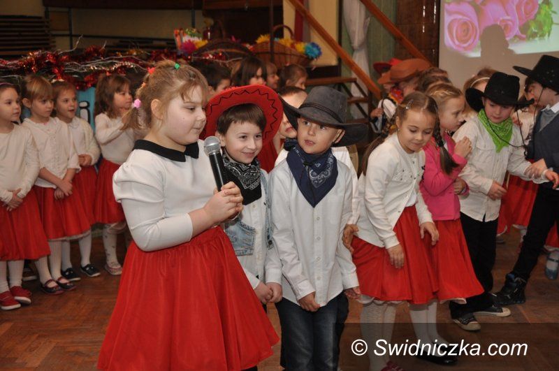 Świdnica: Radosny Dzień Babci i Dziadka
