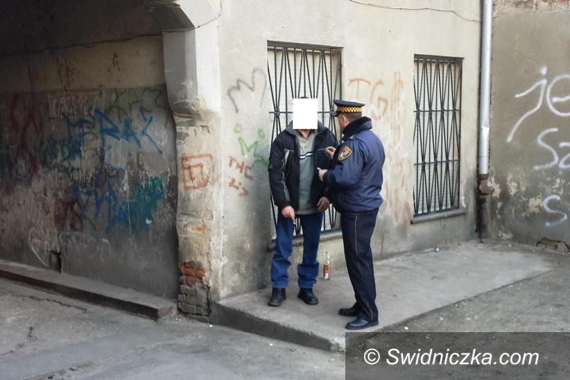 Świdnica: Zaułek strachu – ul.Trybunalska 8