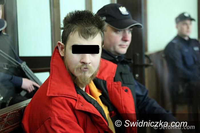 Jelenia Góra: Ruszył proces zabójcy 10–latki z Kamiennej Góry