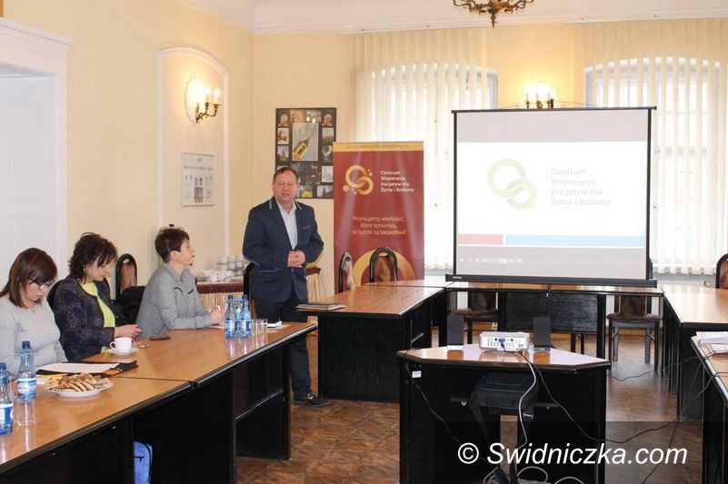 Świebodzice: Szkoła Przyjazna Rodzinie