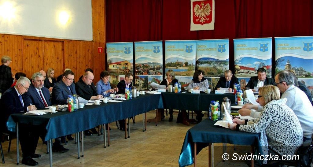Dobromierz: Obradowali gminni rajcy