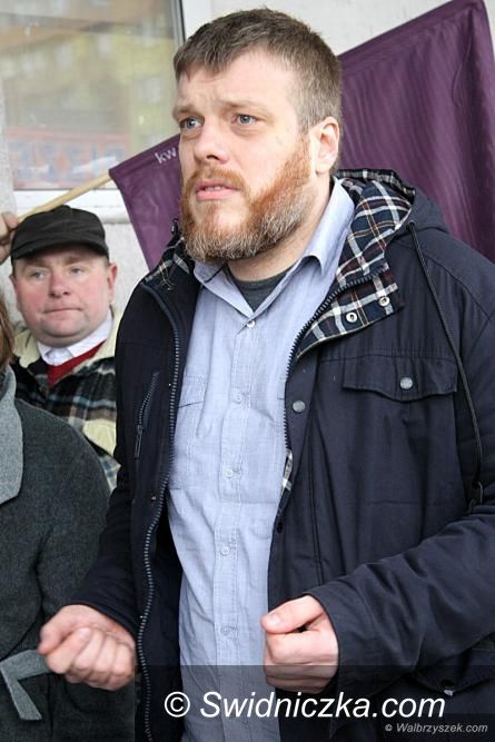 Wałbrzych: Wałbrzych: Adrian Zandberg na spotkaniu ze związkowcami z fabryki Toyoty