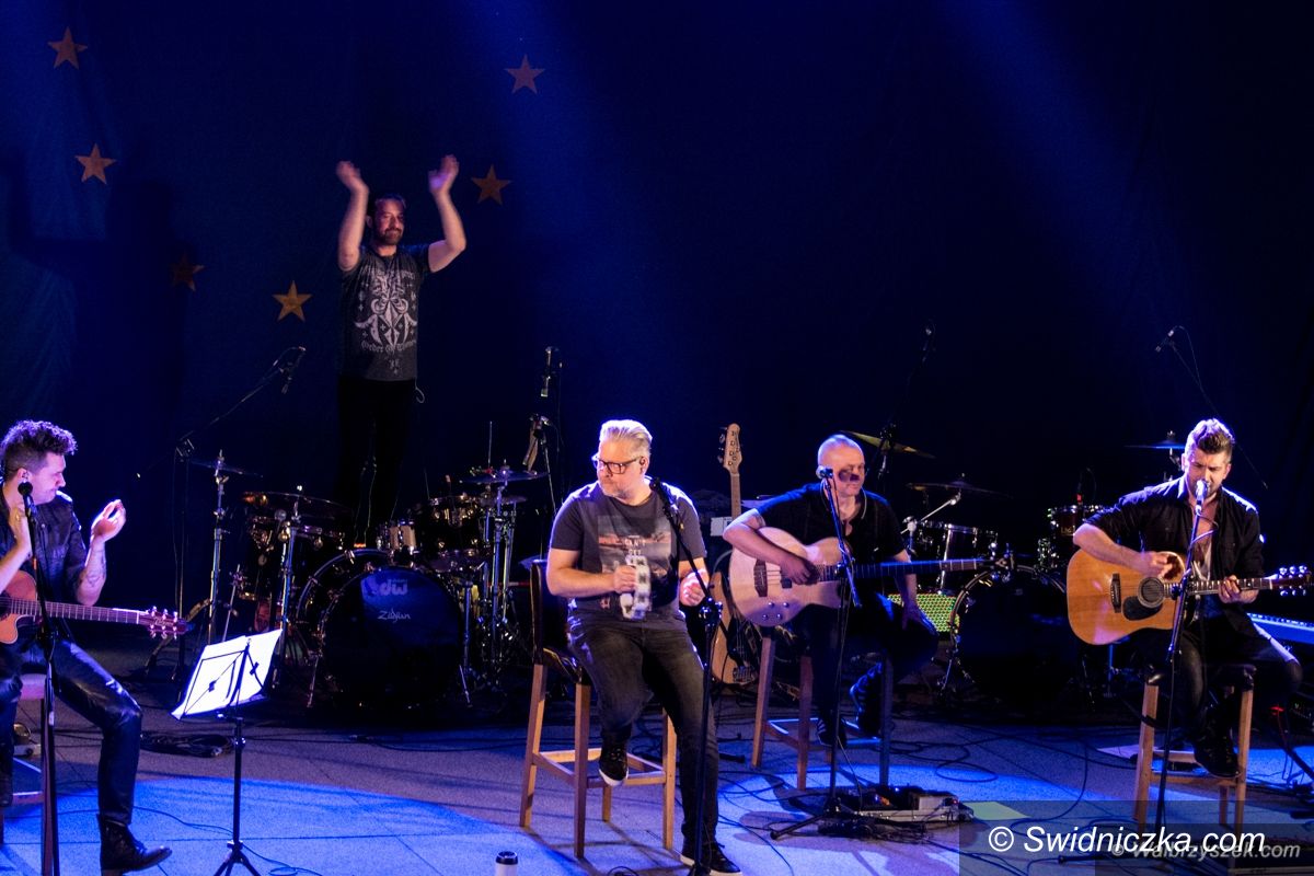 Wałbrzych: Wałbrzych: Akustyczny koncert zespołu IRA