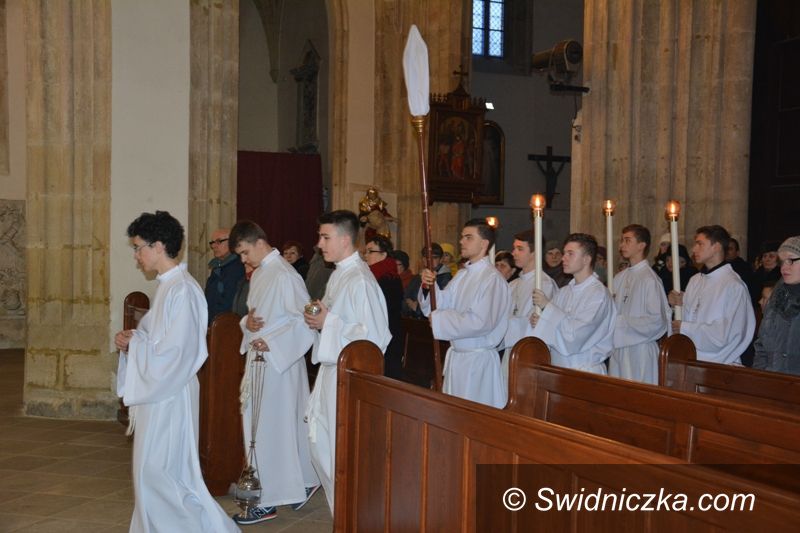 Strzegom: Strzegom: Triduum Paschalne rozpoczęte