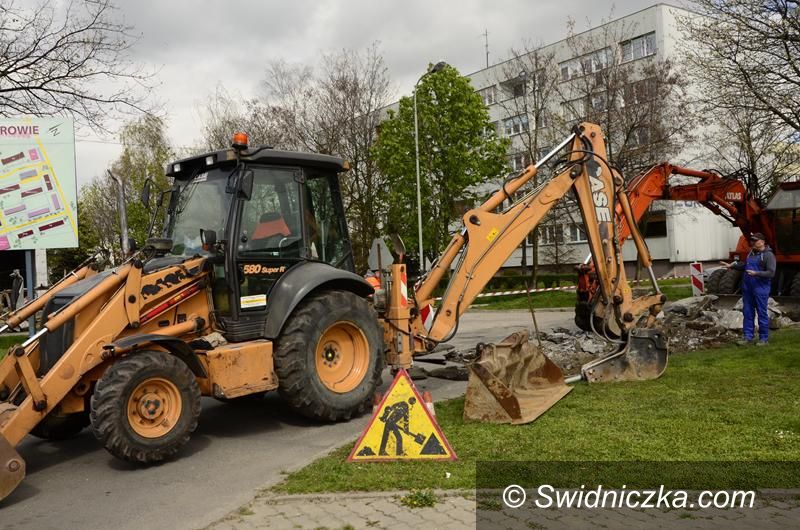 Żarów: Żarów: Droga w remoncie