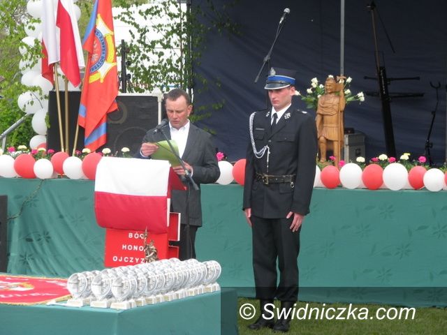 Marcinowice: Marcinowice: "Bóg, Honor, Ojczyzna"