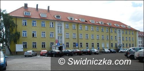 Świdnica: Umów się na wizytę przez internet do Wydziału Komunikacji w Starostwie Powiatowym w Świdnicy