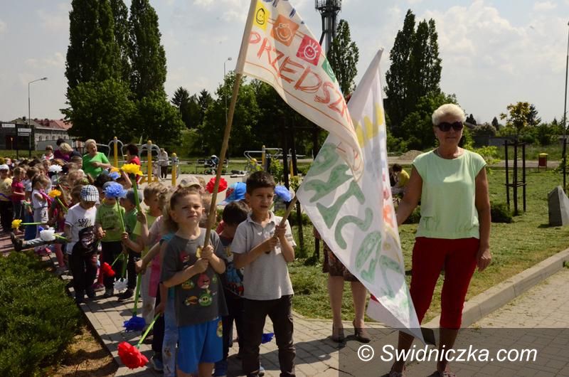 Żarów: Żarów: Każdy inny, wszyscy równi