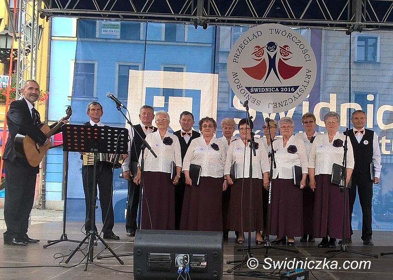 Świdnica: Senyor Rici poprowadzili korowód w Świdnicy