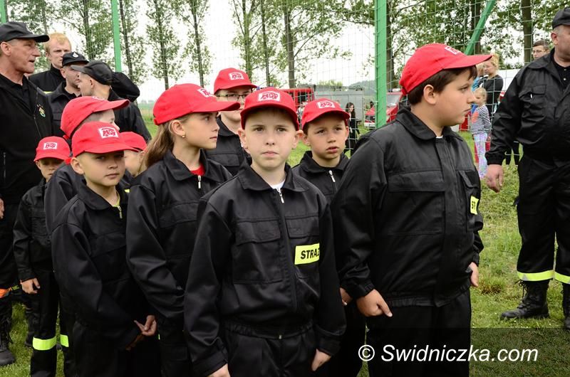 Żarów: Partnerskie zawody strażackie