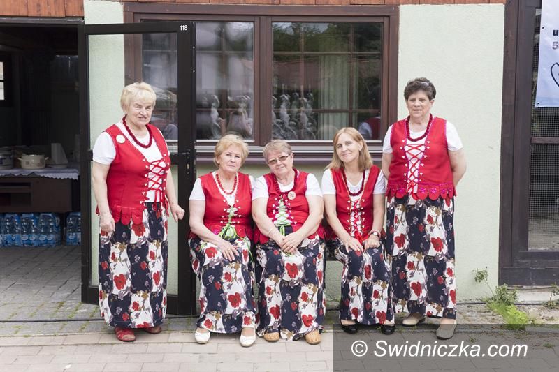 Żarów: VIII Przegląd Piosenki Biesiadnej i Ludowej