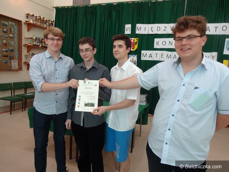 Strzegom: Zdolny matematyk z LO