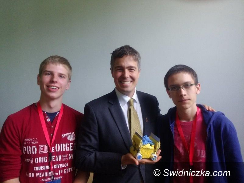 Świdnica: Robot z II LO najlepszy w Polsce