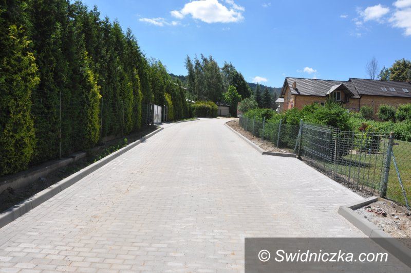Gmina Świdnica: Remontują drogi w Gminie Świdnica