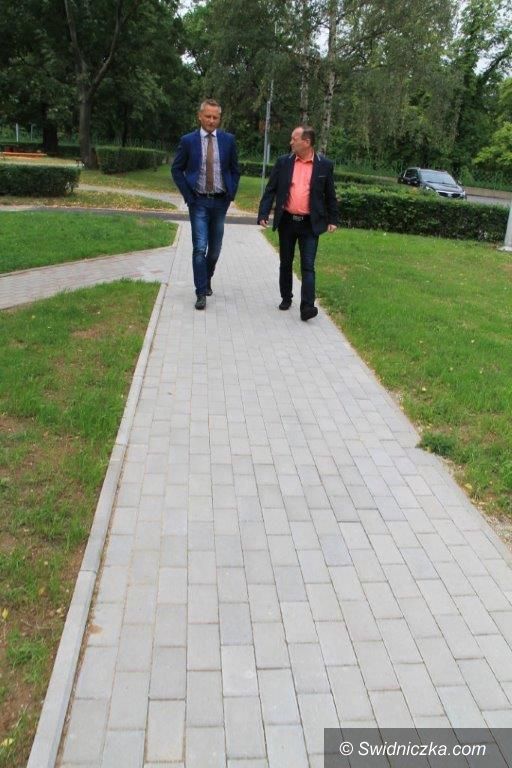 Świebodzice: Stawowa gotowa