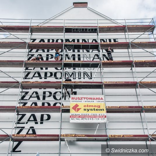 Wrocław: Ścieżki tekstu na ścianach miasta – prace trwają!