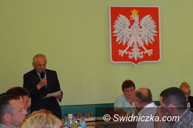 Marcinowice: Nadzwyczajna sesja w Marcinowicach