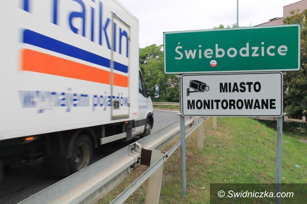 Świebodzice: Miasto monitorowane