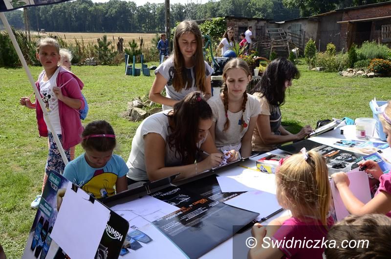 Żarów: Wakacyjne zajęcia w "Wiosce Tradycji"