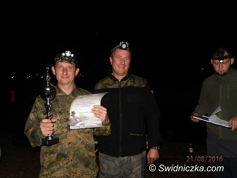 Żarów: Nocne zawody wędkarskie