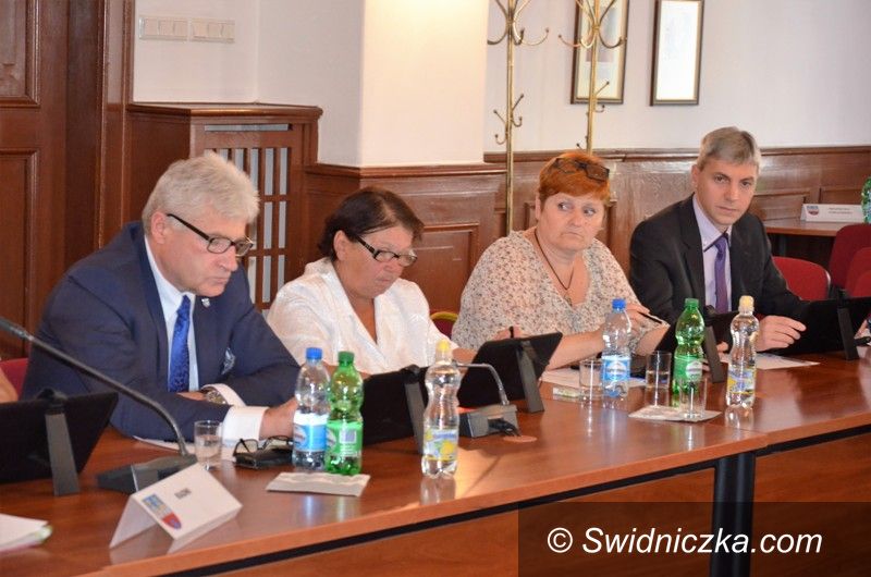 Strzegom: Strzegomscy radni przyjęli program rewitalizacji