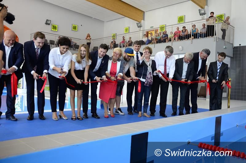 Żarów: Basen w Żarowie uroczyście otwarty