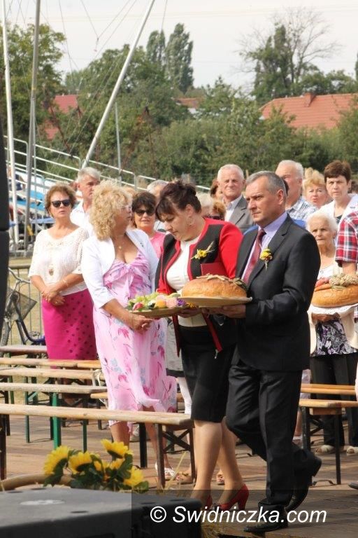 Świebodzice: Rolnicy podziękowali za plony w gminie Świebodzice