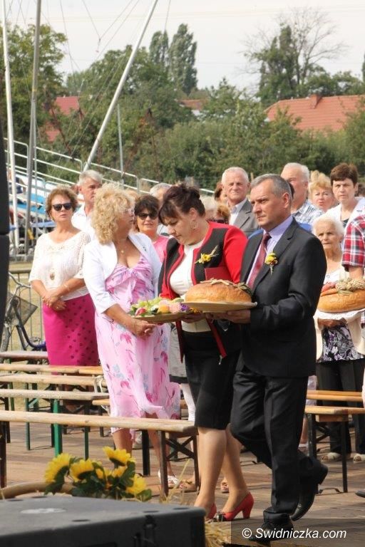 Świebodzice: Rolnicy podziękowali za plony w gminie Świebodzice