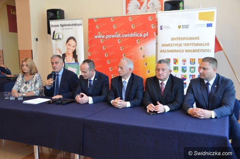 REGION: Środki unijne dla powiatowych ogólniaków przyznane