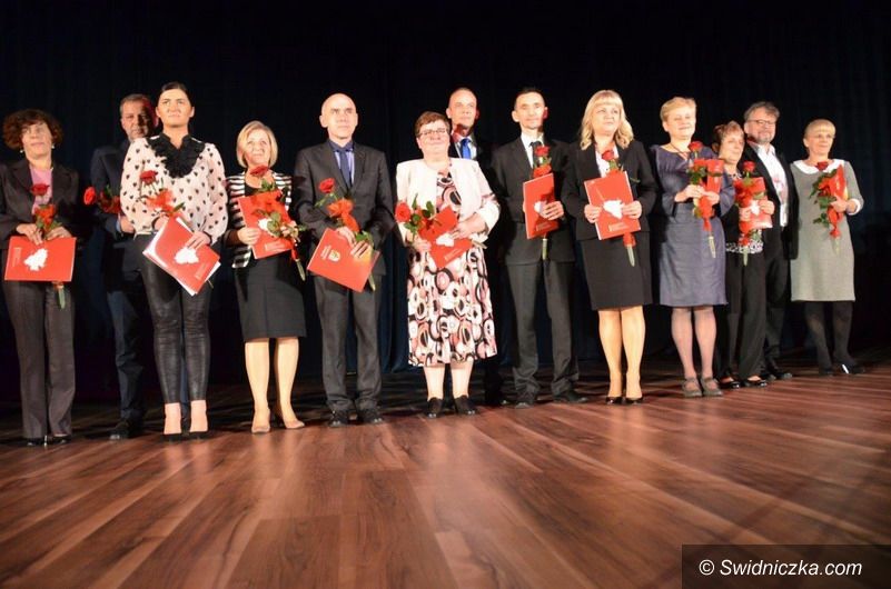 powiat świdnicki: Gala z okazji Dnia Nauczyciela