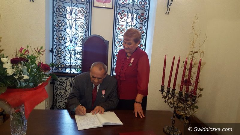Świebodzice: Złote Gody Państwa Bułatów