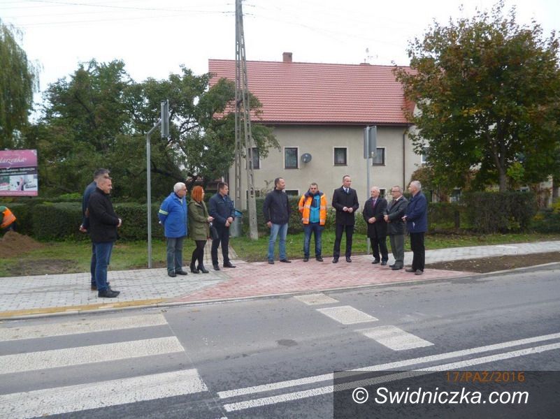 powiat świdnicki: Droga Boleścin–Krzczonów już po remoncie