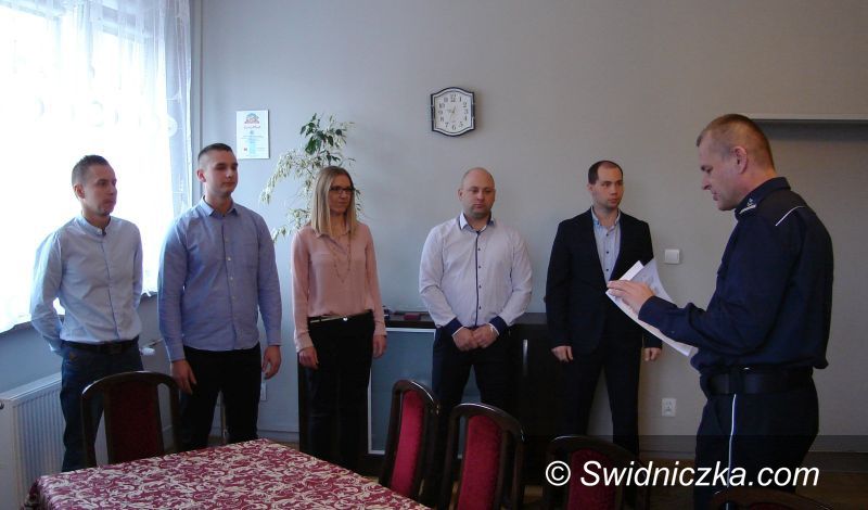 powiat świdnicki: Nowi policjanci