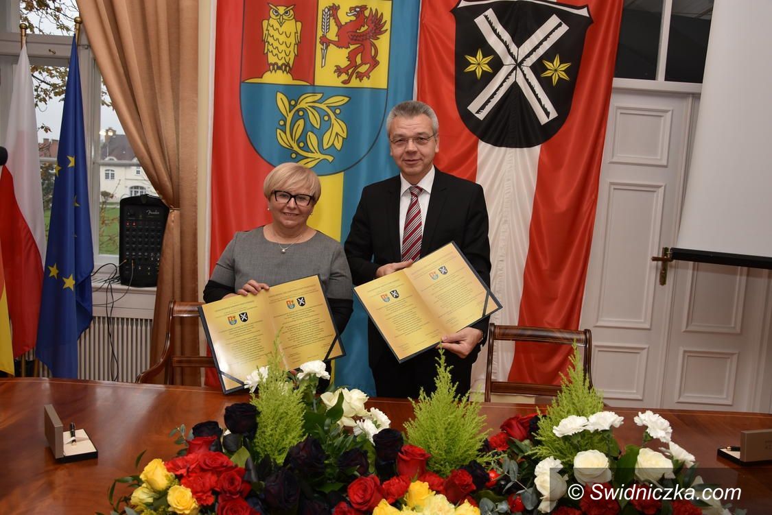 Gmina Świdnica: X lat współpracy partnerskiej Gminy Swidnica i Miasta Lampertheim