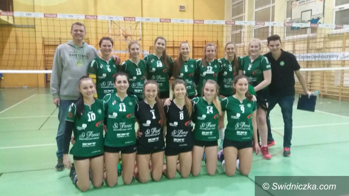 Świdnica: Cenna wygrana siatkarek