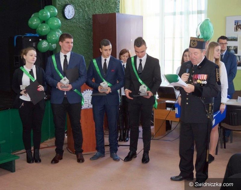 Strzegom: Uroczyste obchody Barbórki w Zespole Szkół w Strzegomiu