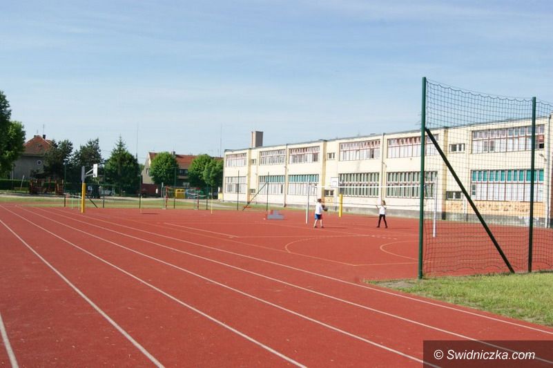 Żarów: Ponad dwa miliony na remonty placówek oświatowych