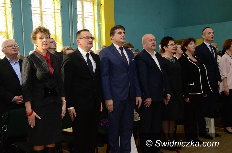 Żarów: 70–lecie Zespołu Szkół w Żarowie