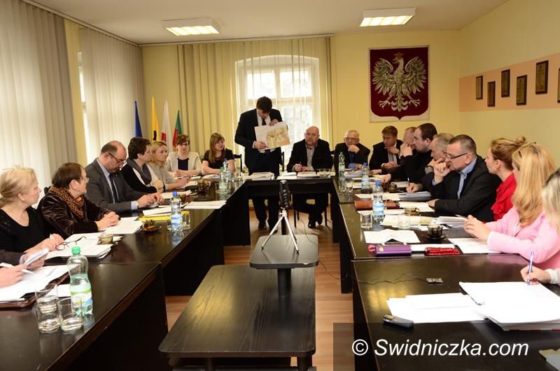 Żarów: Radni z Żarowa uchwalą budżet na nowy rok